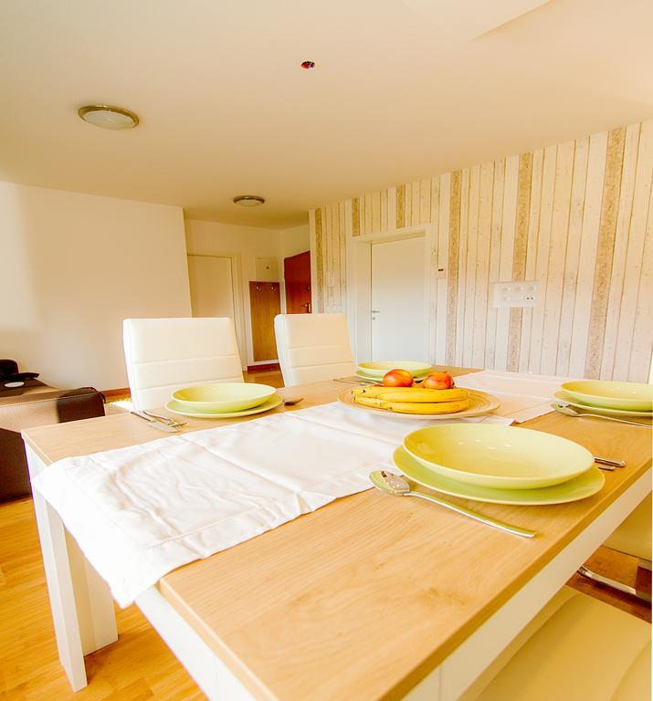 Apartments Bohinjskih 7 Стая снимка