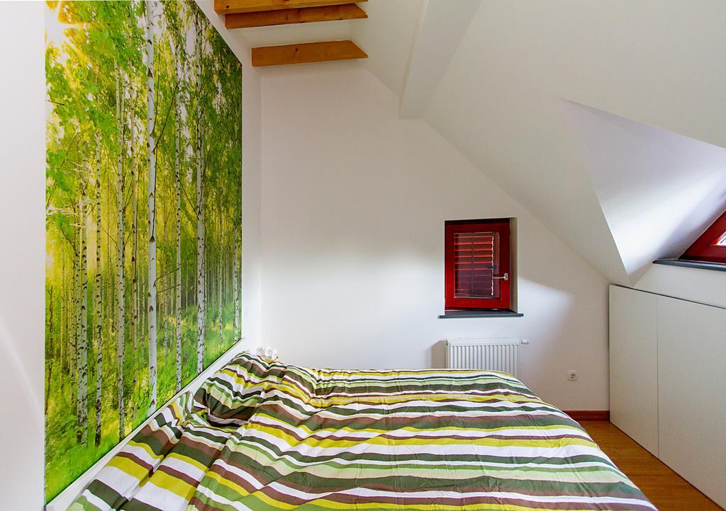 Apartments Bohinjskih 7 Стая снимка